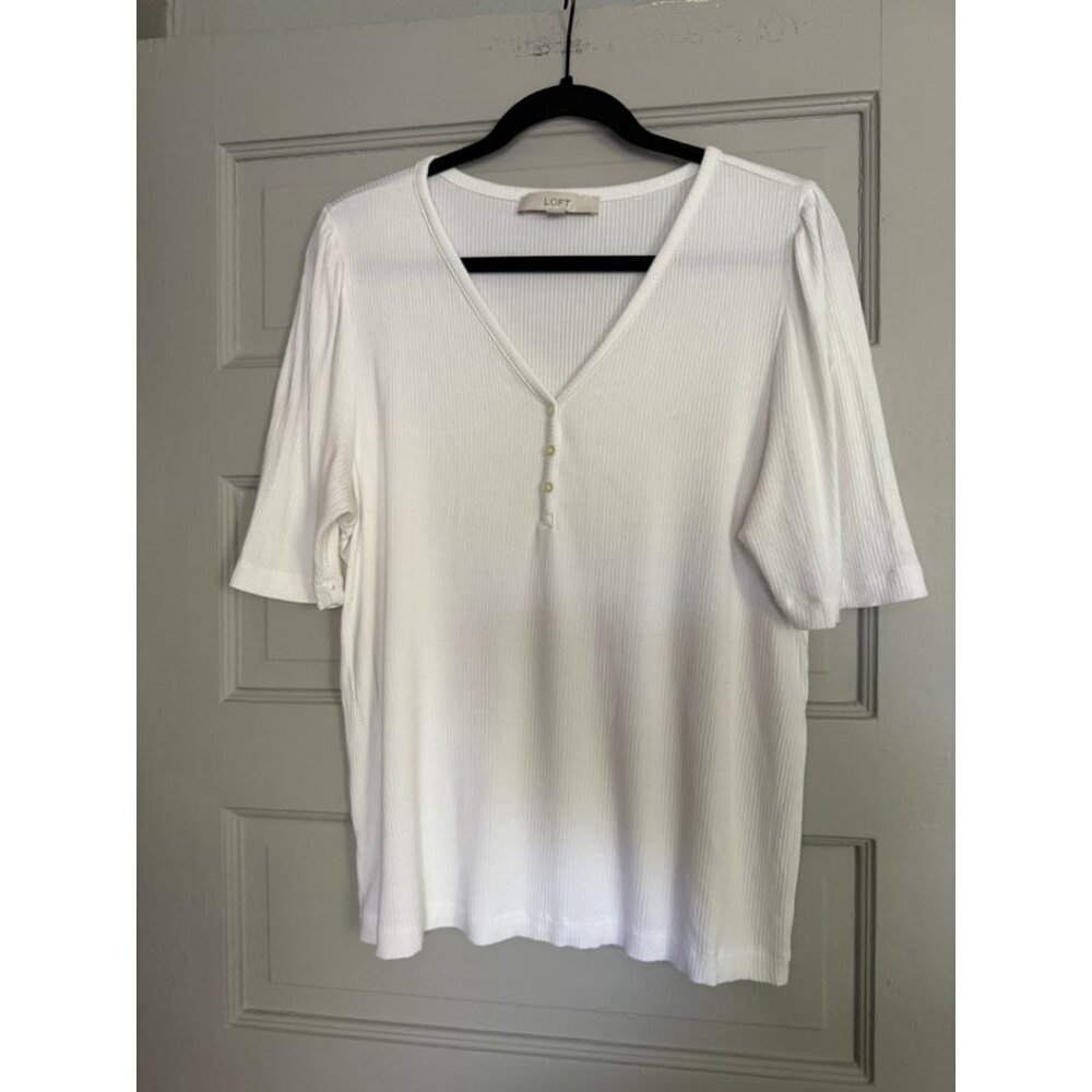 LOFT white fitted buttoned blouse size XL